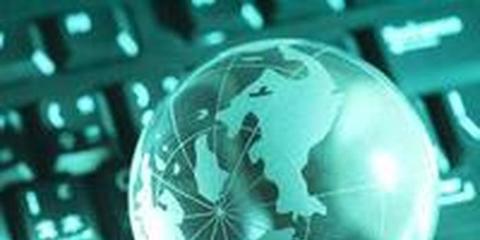 以信息技術應用能力提升與數字內容制作為抓手，推動中小學教師專業發展新躍遷